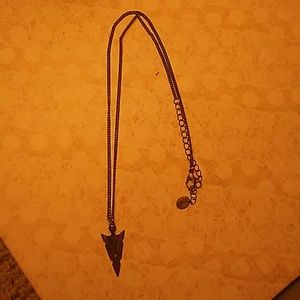 Arrow head necklace